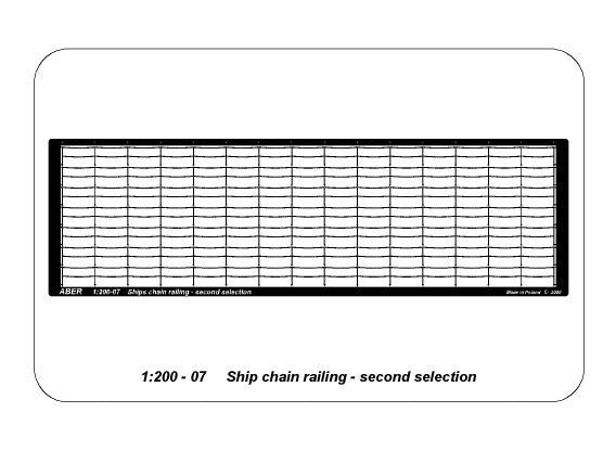 Photo of ABER Ship Chain Railing RE-200-07, 1:200 scale, featuring two horizontal bars and realistic chain details, 15 cm long, 7 pieces.