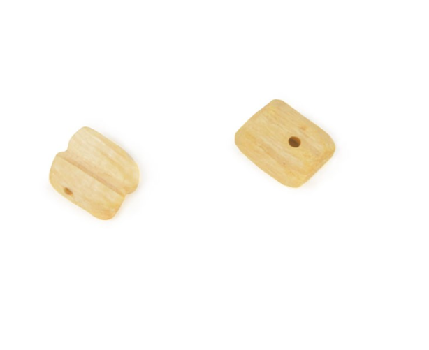 Image of Amati B4087,02 2mm Boxwood Blocks, showcasing 20 high-quality, finely crafted miniature blocks ideal for detailed model shipbuilding and rigging.