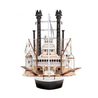 Photo of the Robert E. Lee Assembly Box (2024 Edition) by Amati, featuring a detailed steamboat model with a solid wood hull, metal accents, and brass railings.