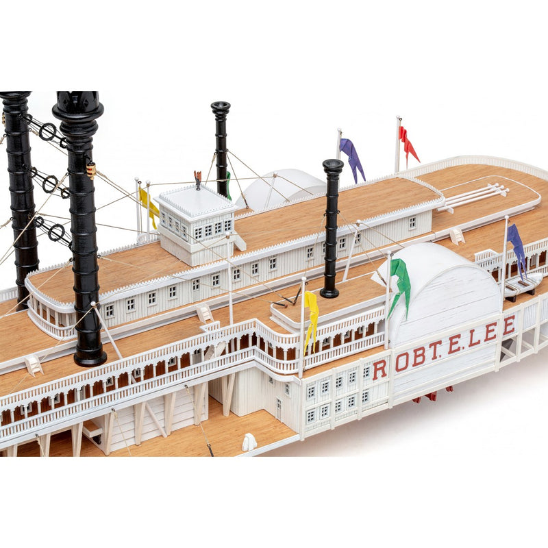 Photo of the Robert E. Lee Assembly Box (2024 Edition) by Amati, featuring a detailed steamboat model with a solid wood hull, metal accents, and brass railings.