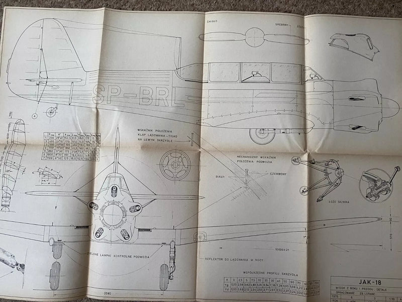 Photo of Plany Modelarskie 87 Soviet Plane Jak-18 blueprints from 1978 by LOK, showing detailed aircraft plans and historical notes in Polish.