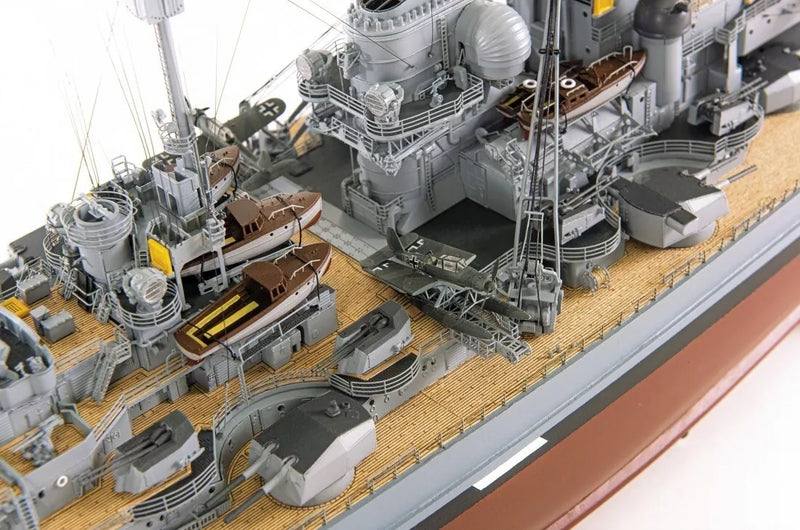 Photo of the 1:200 scale wooden model kit of the WWII battleship Bismarck by Amati