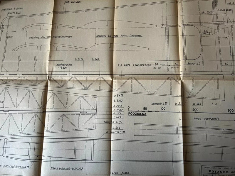 Photo of De Havilland-88 "Comet" - "Grosvenor House" Construction Plans by LOK